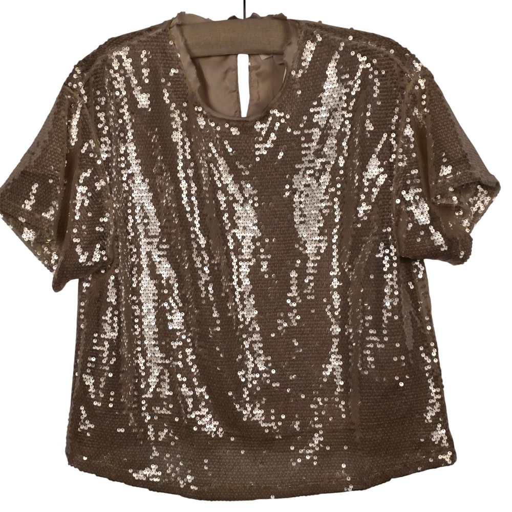 EVERY Sequin Top M Short Sleeve Metallic Champagne Gold Party Holiday Blouse